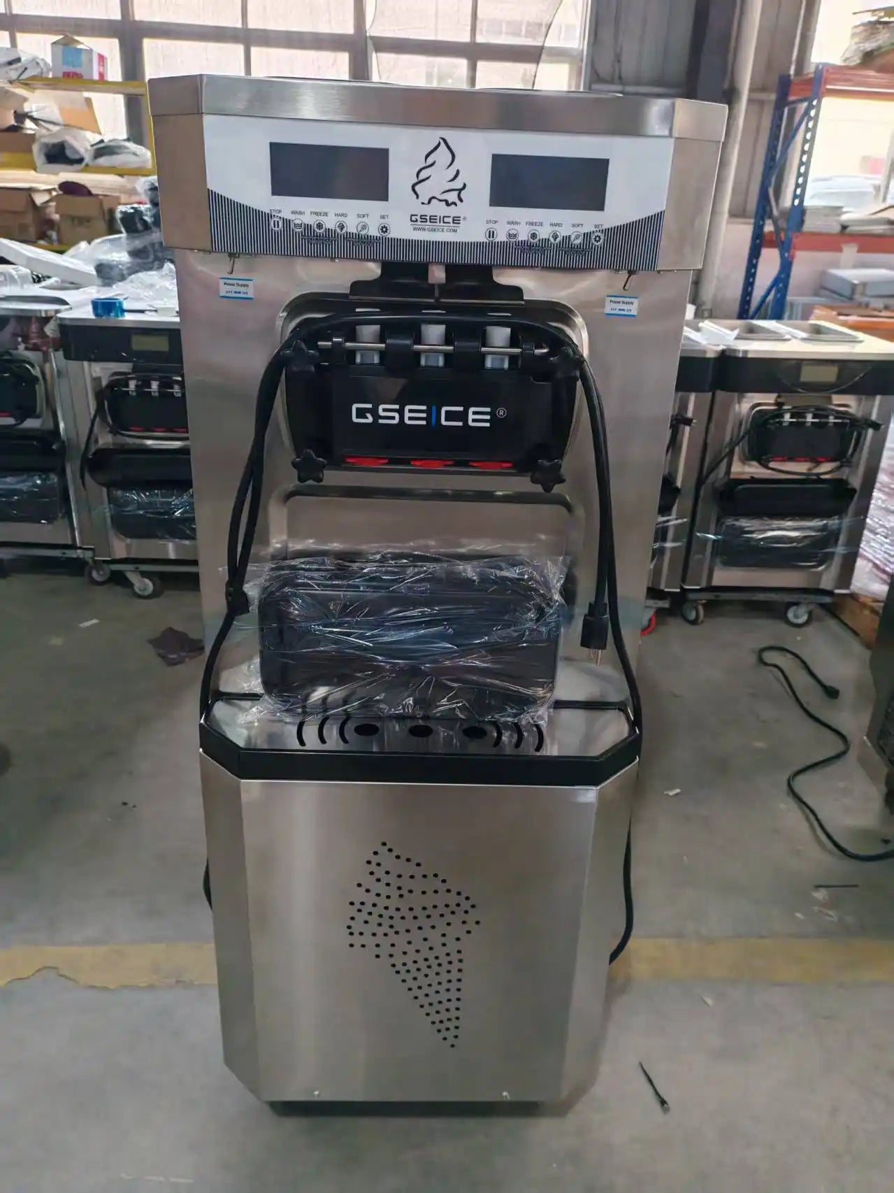 Free-Standing Soft Ice Cream Machine